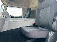 三菱ふそうスーパーグレートアルミウイング大型（10t）[写真22]