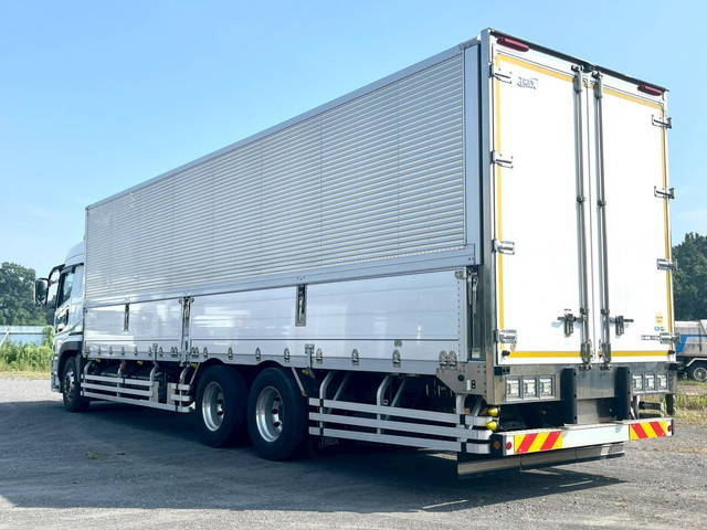 三菱ふそうスーパーグレートアルミウイング大型（10t）[写真04]