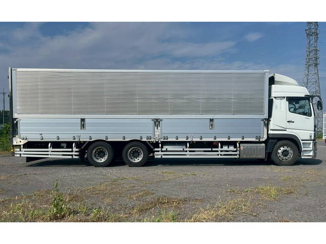 三菱ふそうスーパーグレートアルミウイング大型（10t）[写真05]