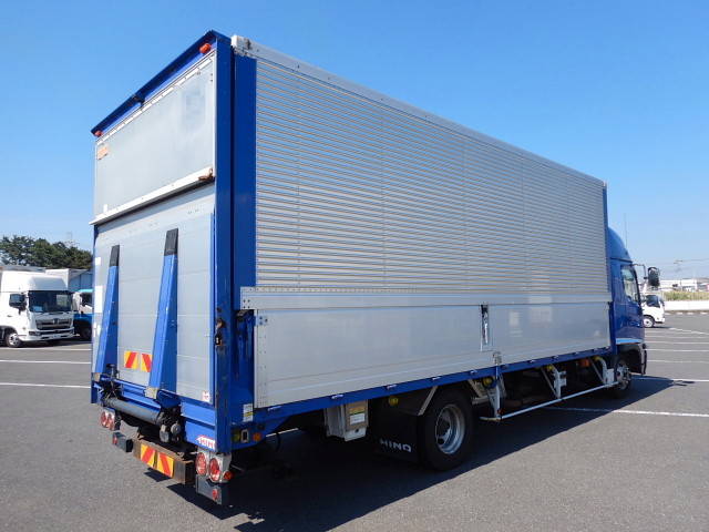 日野レンジャーアルミウイング中型（4t）[写真02]