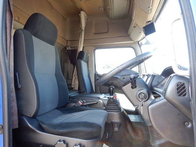 日野レンジャーアルミウイング中型（4t）[写真21]