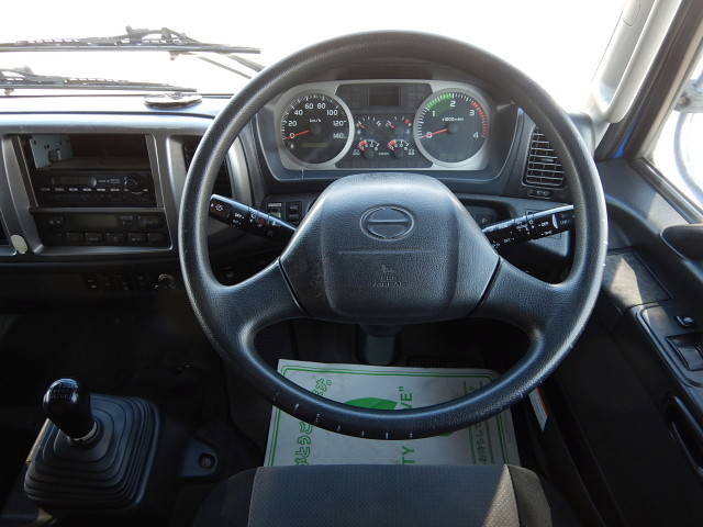 日野レンジャーアルミウイング中型（4t）[写真24]