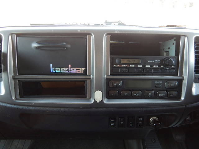 日野レンジャーアルミウイング中型（4t）[写真25]