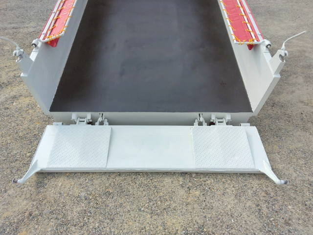 日野デュトロローダーダンプ小型（2t・3t）[写真12]