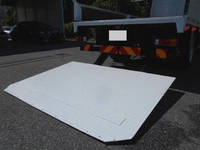 三菱ふそうキャンター平ボディ小型（2t・3t）[写真10]