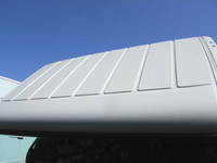 三菱ふそうキャンター平ボディ小型（2t・3t）[写真16]