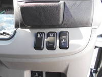 三菱ふそうキャンター平ボディ小型（2t・3t）[写真34]