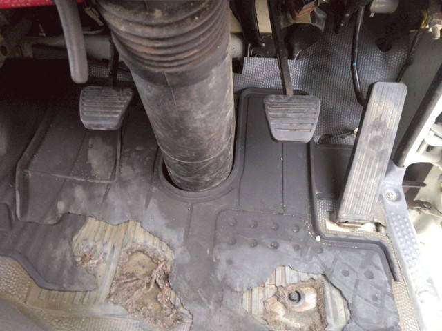 いすゞエルフダンプ小型（2t・3t）[写真29]