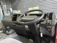 いすゞエルフアルミバン小型（2t・3t）[写真16]