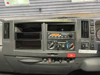 いすゞエルフアルミバン小型（2t・3t）[写真17]