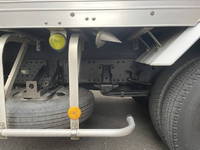 いすゞエルフアルミバン小型（2t・3t）[写真28]