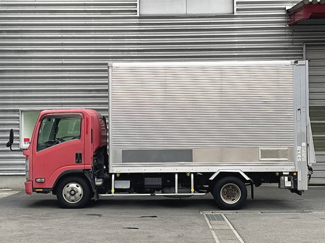 いすゞエルフアルミバン小型（2t・3t）[写真03]