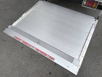 いすゞエルフアルミバン小型（2t・3t）[写真05]