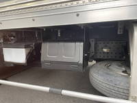 いすゞエルフアルミバン小型（2t・3t）[写真09]