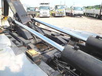 日野プロフィアコンテナ専用車大型（10t）[写真12]