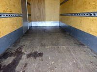 三菱ふそうキャンターアルミバン小型（2t・3t）[写真12]