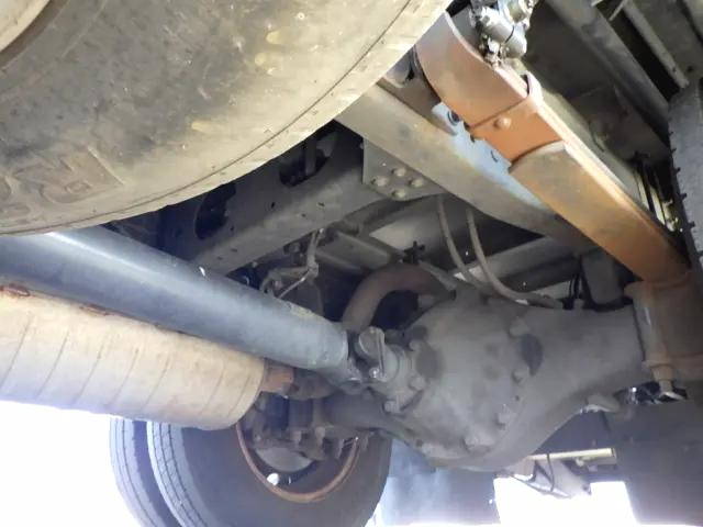 三菱ふそうキャンターアルミバン小型（2t・3t）[写真25]