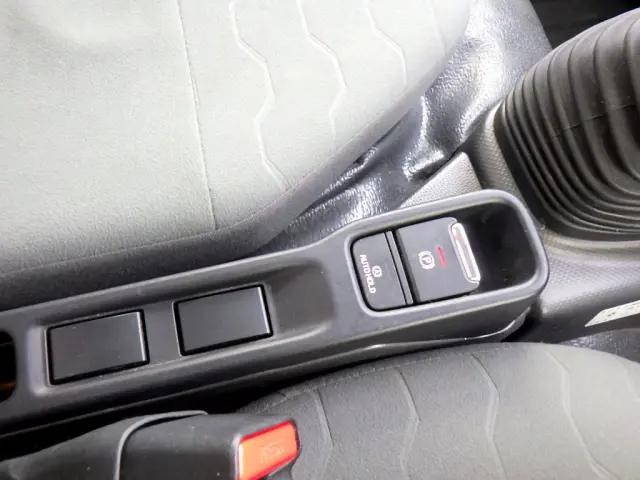 いすゞエルフアルミブロック小型（2t・3t）[写真13]