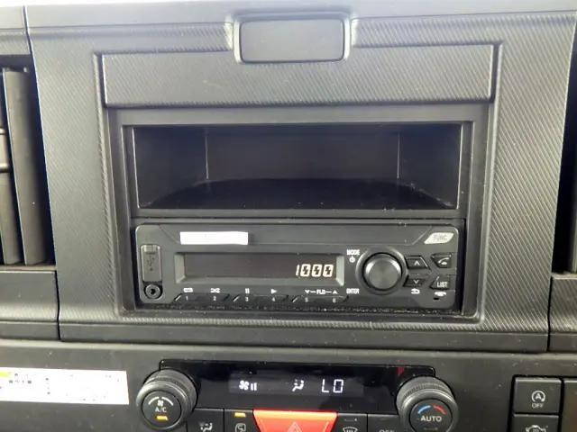 いすゞエルフアルミブロック小型（2t・3t）[写真16]