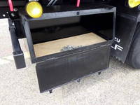 いすゞエルフアルミブロック小型（2t・3t）[写真37]