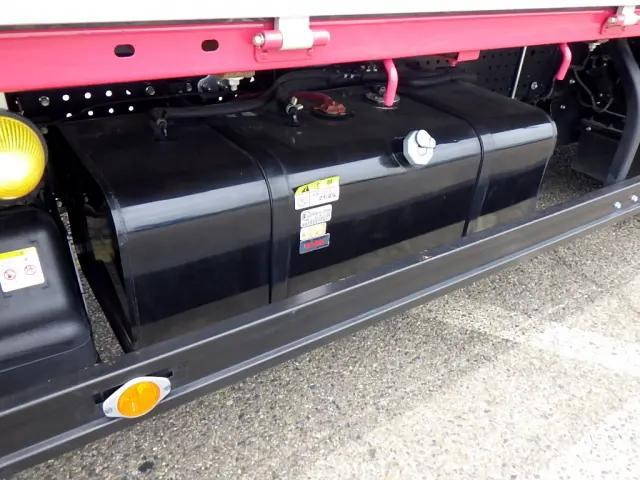 いすゞエルフアルミブロック小型（2t・3t）[写真38]