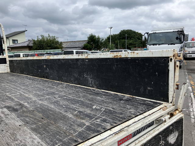 日野デュトロ平ボディ小型（2t・3t）[写真14]