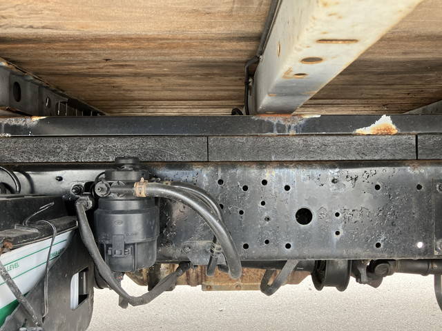 日野デュトロ平ボディ小型（2t・3t）[写真20]