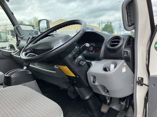 日野デュトロ平ボディ小型（2t・3t）[写真33]