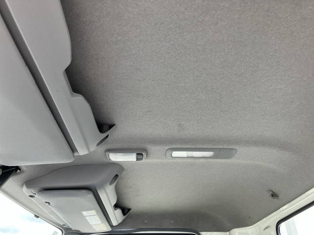 日野デュトロ平ボディ小型（2t・3t）[写真34]