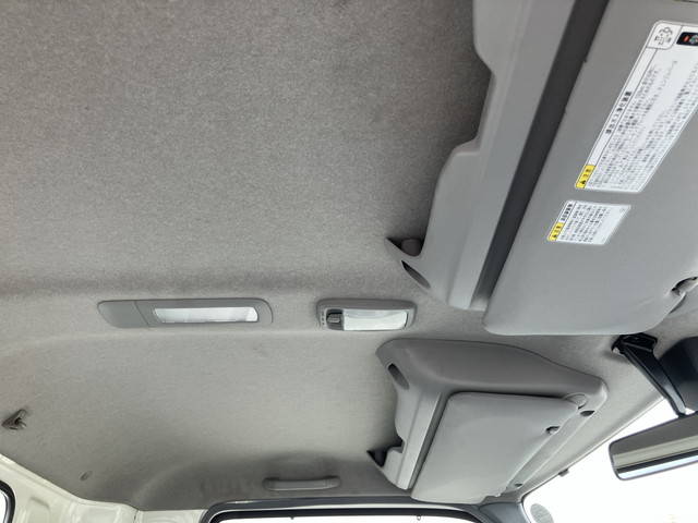 日野デュトロ平ボディ小型（2t・3t）[写真35]