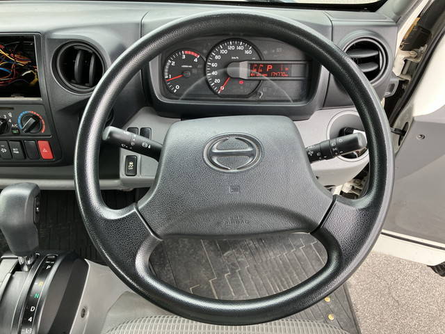 日野デュトロ平ボディ小型（2t・3t）[写真36]