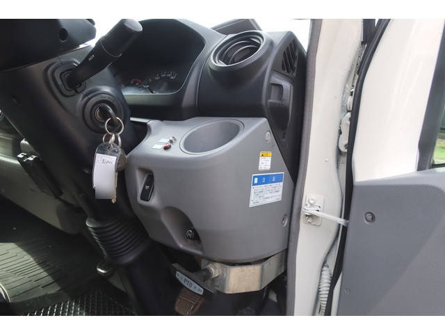 日野デュトロクレーン5段小型（2t・3t）[写真32]