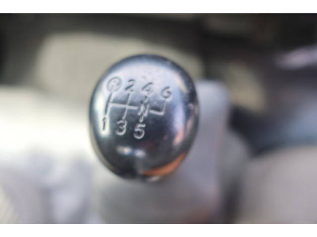 日野デュトロクレーン5段小型（2t・3t）[写真37]