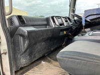 日野レンジャークレーン3段中型（4t）[写真34]