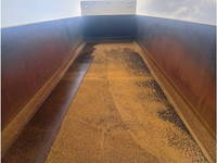 いすゞギガ深ダンプ（土砂禁ダンプ）大型（10t）[写真10]