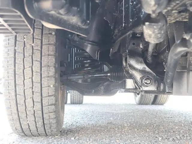 いすゞエルフダブルキャブ・ダンプ小型（2t・3t）[写真18]