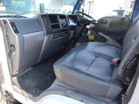 いすゞエルフダブルキャブ・ダンプ小型（2t・3t）[写真26]