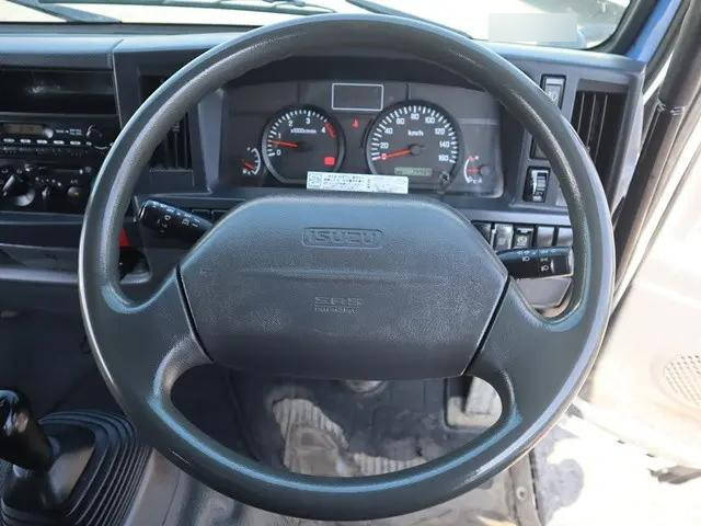 いすゞエルフダブルキャブ・ダンプ小型（2t・3t）[写真32]