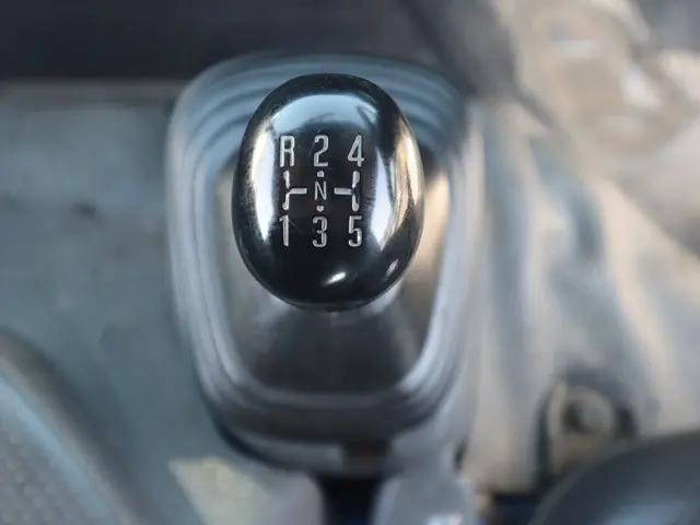 いすゞエルフダブルキャブ・ダンプ小型（2t・3t）[写真33]