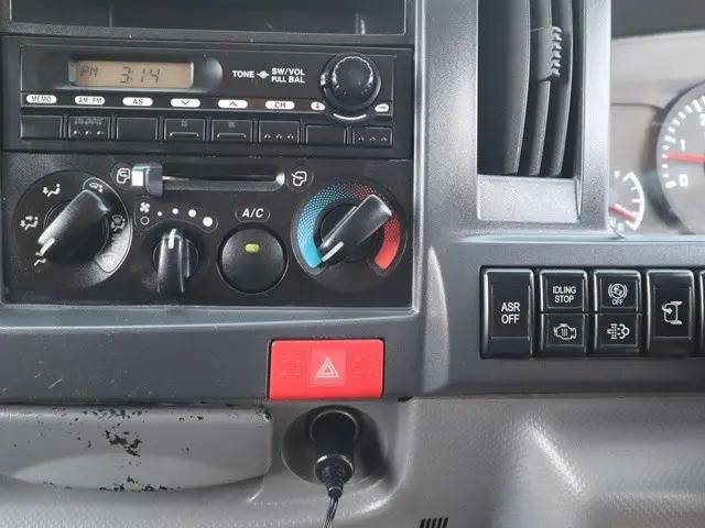 いすゞエルフダブルキャブ・ダンプ小型（2t・3t）[写真34]