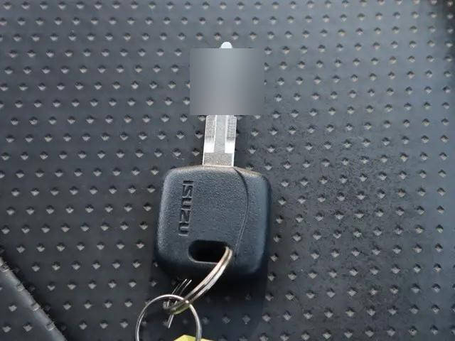 いすゞエルフダブルキャブ・ダンプ小型（2t・3t）[写真38]