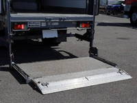 いすゞエルフ冷凍車（冷蔵車）小型（2t・3t）[写真17]