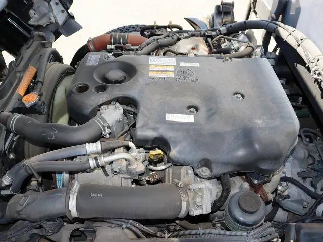 いすゞエルフ冷凍車（冷蔵車）小型（2t・3t）[写真18]