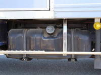 いすゞエルフ冷凍車（冷蔵車）小型（2t・3t）[写真24]