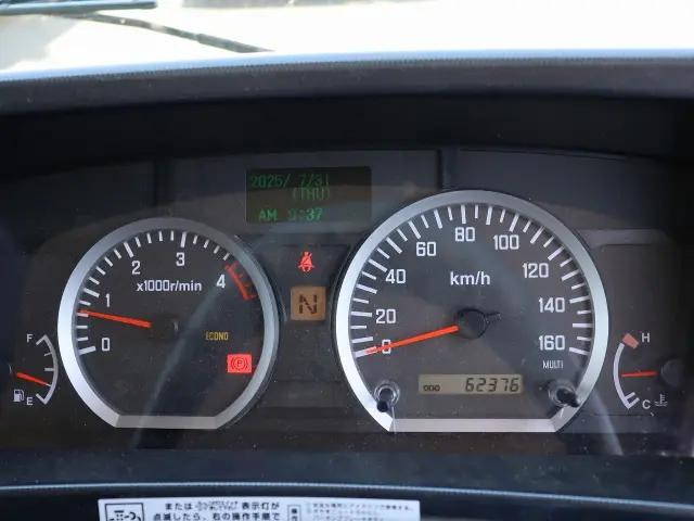 いすゞエルフ冷凍車（冷蔵車）小型（2t・3t）[写真30]