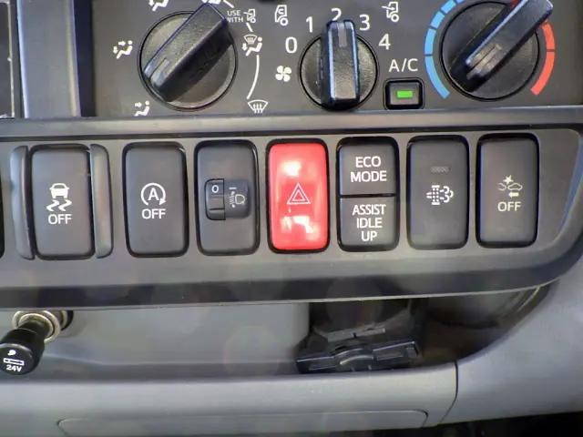 日野デュトロ冷凍車（冷蔵車）小型（2t・3t）[写真22]