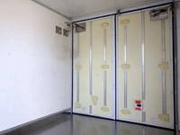 日野デュトロ冷凍車（冷蔵車）小型（2t・3t）[写真36]