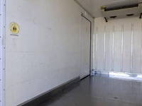 日野デュトロ冷凍車（冷蔵車）小型（2t・3t）[写真09]