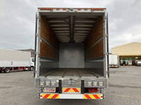 UDトラックスコンドルアルミウイング増トン（6t・8t）[写真11]