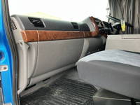 UDトラックスコンドルアルミウイング増トン（6t・8t）[写真34]